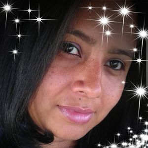 Meet your Posher, Elisa